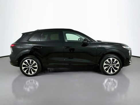 New 2026 Audi Q3 quattro 2.0T AWD/4WD image 4