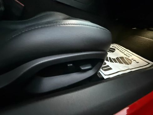 Used 2017 Chevrolet Corvette Stingray Coupe w/ Carbon Flash Badge Package image 21