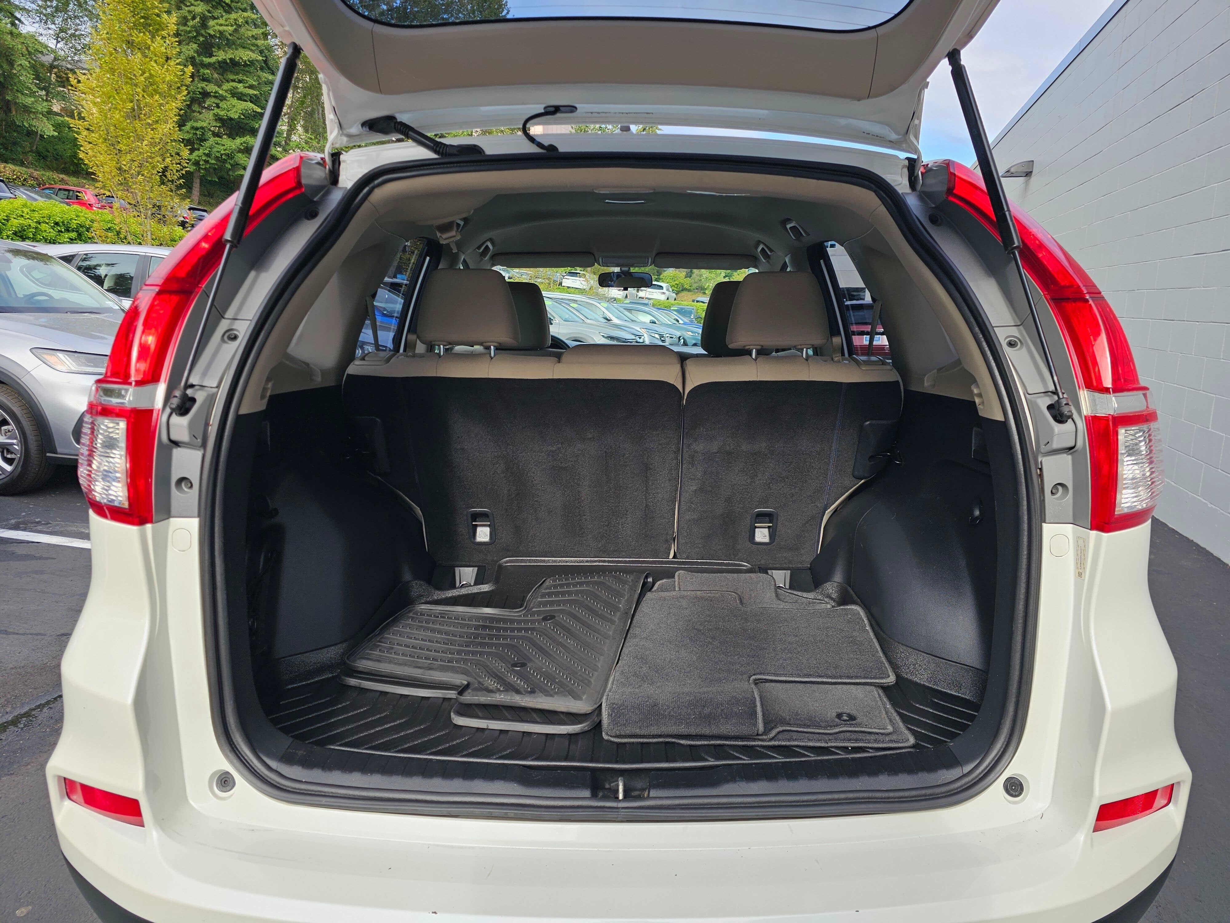 Used 2015 Honda CR-V LX image 17