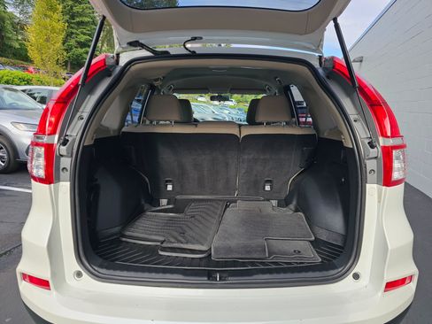 Used 2015 Honda CR-V LX image 17