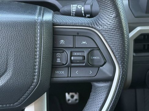 Used 2024 Toyota Tacoma TRD Sport image 16