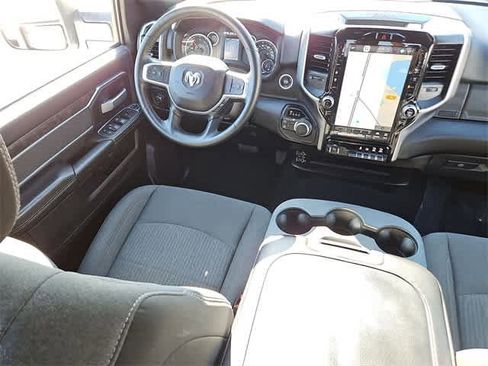 Used 2024 RAM 2500 Big Horn w/ Sport Appearance Package image 10