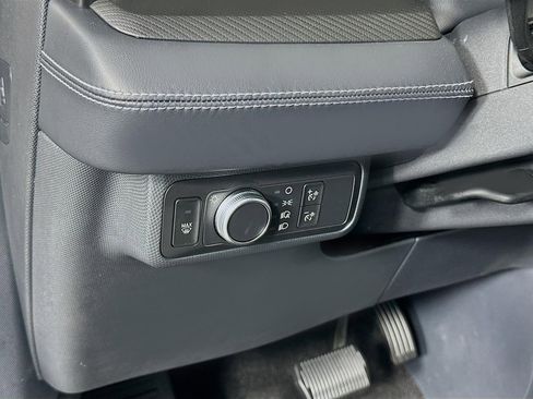 Used 2021 Ford Mustang Mach-E Premium image 27