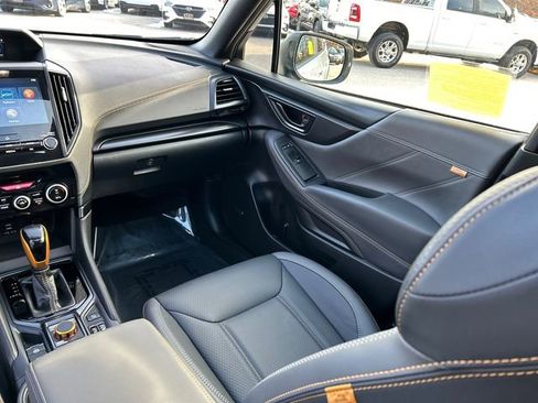 Certified 2025 Subaru Forester Wilderness image 22