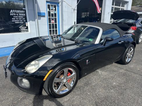Used 2008 Pontiac Solstice GXP w/ Premium Package image 5