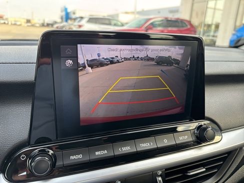 Used 2024 Kia Forte LXS image 19