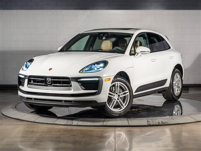 Used 2026 Porsche Macan AWD/4WD image 1
