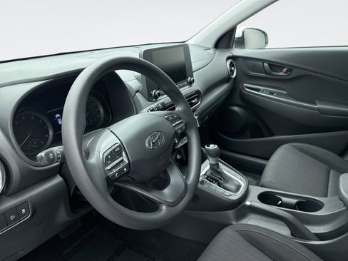Used 2023 Hyundai Kona SEL w/ Cargo Package AWD/4WD image 10