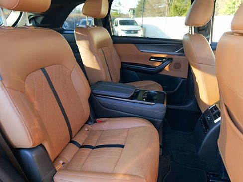 Used 2024 MAZDA CX-90 3.3 Turbo S w/ Premium Plus image 30