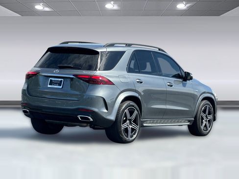 Used 2025 Mercedes-Benz GLE 450e 4MATIC image 8