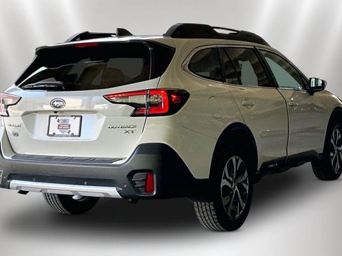 Certified 2022 Subaru Outback Limited XT AWD/4WD image 5