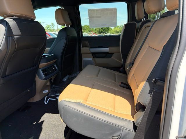 New 2026 Ford F350 Lariat w/ Black Appearance Package AWD/4WD image 10