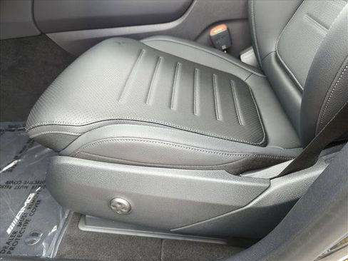 New 2026 Mercedes-Benz GLC 300 4MATIC image 4