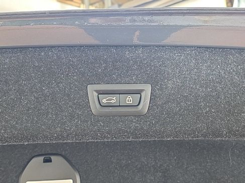 Used 2022 BMW M3 Competition w/ M Carbon Exterior Package image 15