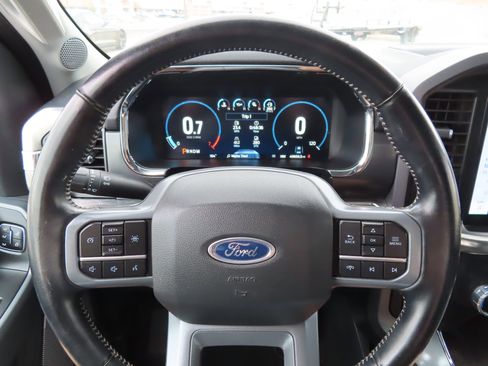 Used 2023 Ford F150 Lariat image 19