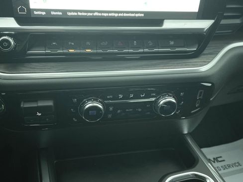 New 2026 GMC Sierra 1500 SLT w/ SLT Premium Plus Package image 44