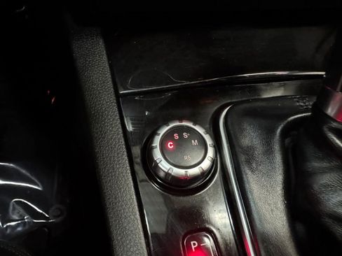 Used 2014 Mercedes-Benz C 63 AMG Sedan image 35