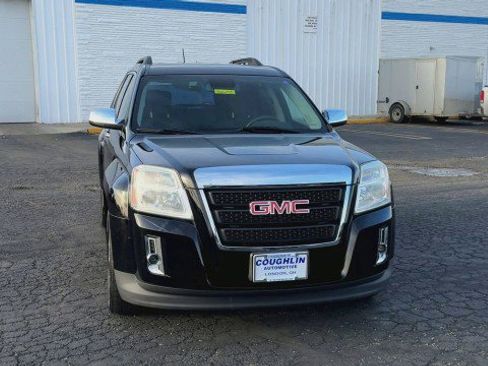 Certified 2015 GMC Terrain SLE w/ Chrome Edition image 3
