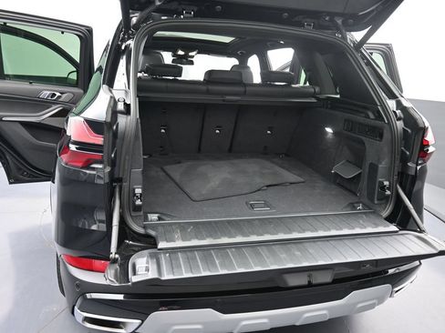 Used 2026 BMW X5 xDrive40i AWD/4WD image 18