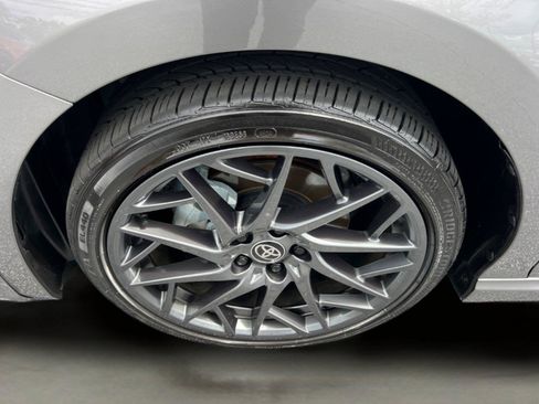 Used 2025 Toyota Camry XSE FWD image 29