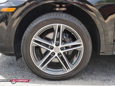 Used 2018 Audi SQ5 Premium Plus w/ Navigation Package AWD/4WD image 13