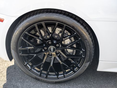 Used 2018 Audi R8 V10 plus image 23