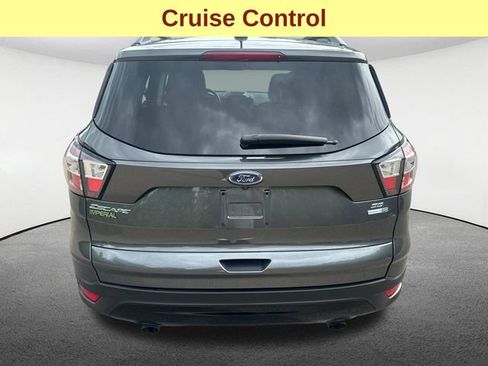 Used 2018 Ford Escape SE w/ SE Sport Appearance Package AWD/4WD image 9