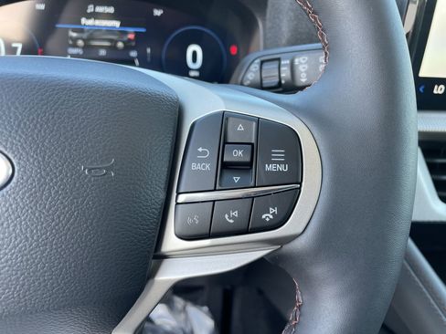 New 2026 Ford Explorer Active w/ Active Comfort Package image 32
