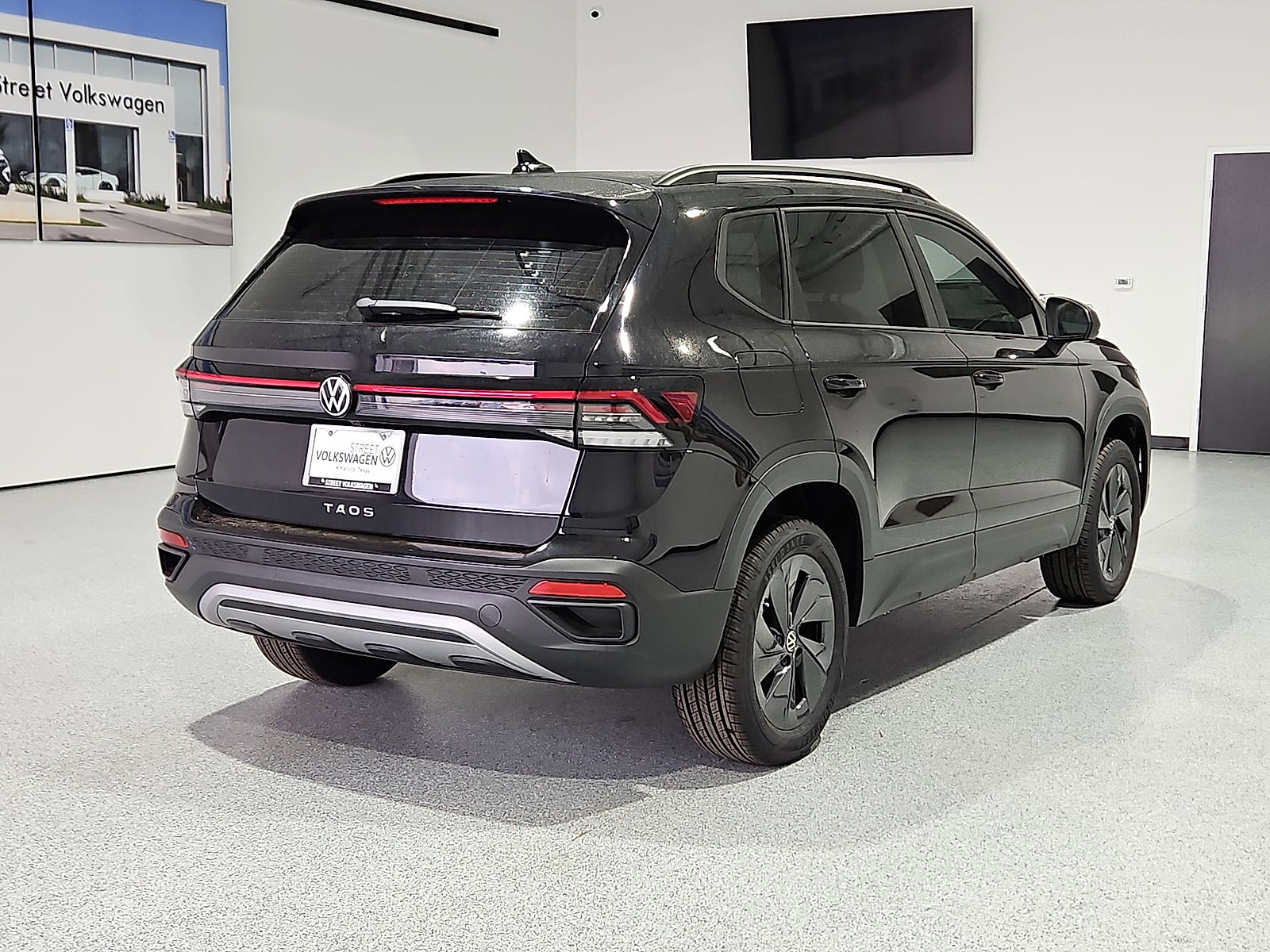 New 2027 Volkswagen Taos S FWD image 8