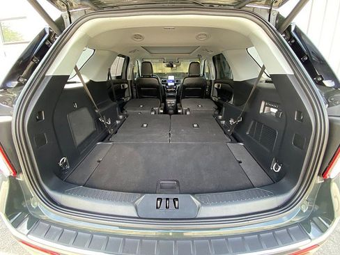 Certified 2023 Ford Explorer Limited w/ Limited Technology Package AWD/4WD image 46