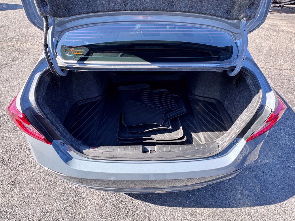 Used 2022 Honda Accord Sport image 7