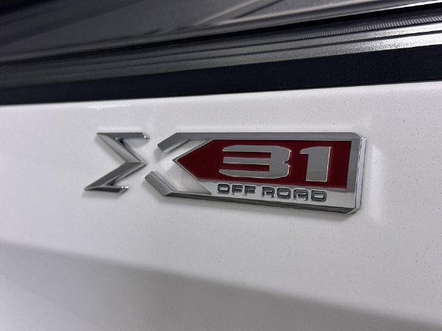 Used 2020 GMC Sierra 1500 SLT AWD/4WD image 32