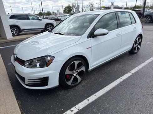 Used 2015 Volkswagen GTI S FWD image 2