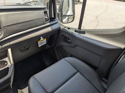 New 2025 Ford Transit 150 Low Roof image 15