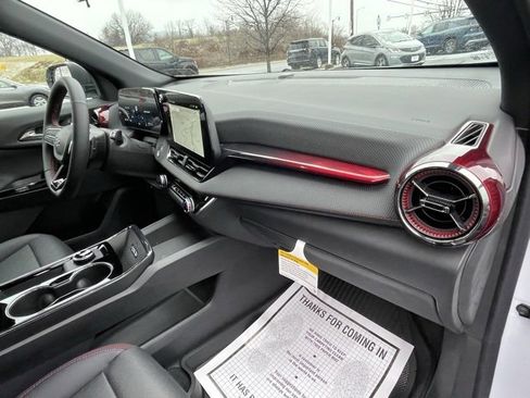 New 2026 Chevrolet Equinox RS w/ LPO, Floor Liner Package image 39