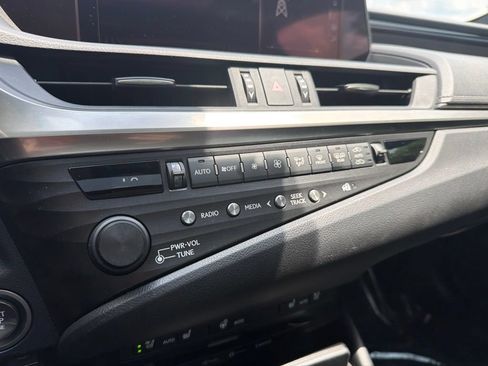 Used 2019 Lexus ES 350 w/ Premium Package FWD image 31