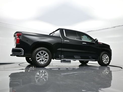 Used 2022 Chevrolet Silverado 1500 LTZ image 15