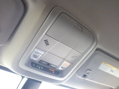 Used 2019 GMC Acadia SLE w/ LPO, Floor Liner Package AWD/4WD image 21