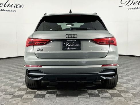 Used 2025 Audi Q3 2.0T Premium Plus w/ Premium Plus Package AWD/4WD image 5