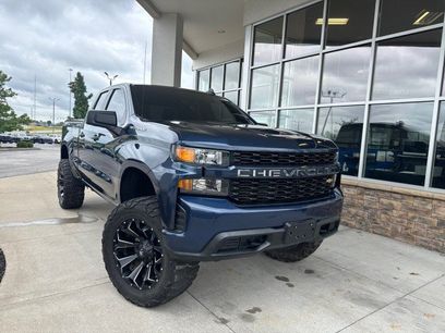 Used 2020 Chevrolet Silverado 1500 Custom w/ Custom Value Package