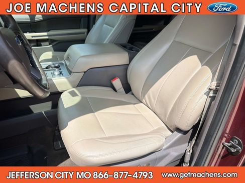 Used 2020 Ford Expedition XLT w/ Equipment Group 202A AWD/4WD image 20