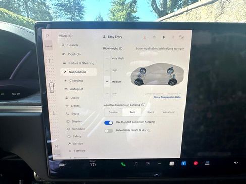 Used 2022 Tesla Model S AWD image 28