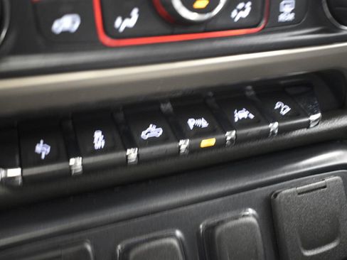 Used 2016 GMC Sierra 1500 Denali w/ Enhanced Driver Alert Package image 37