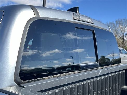 Used 2022 Toyota Tacoma SR5 image 29
