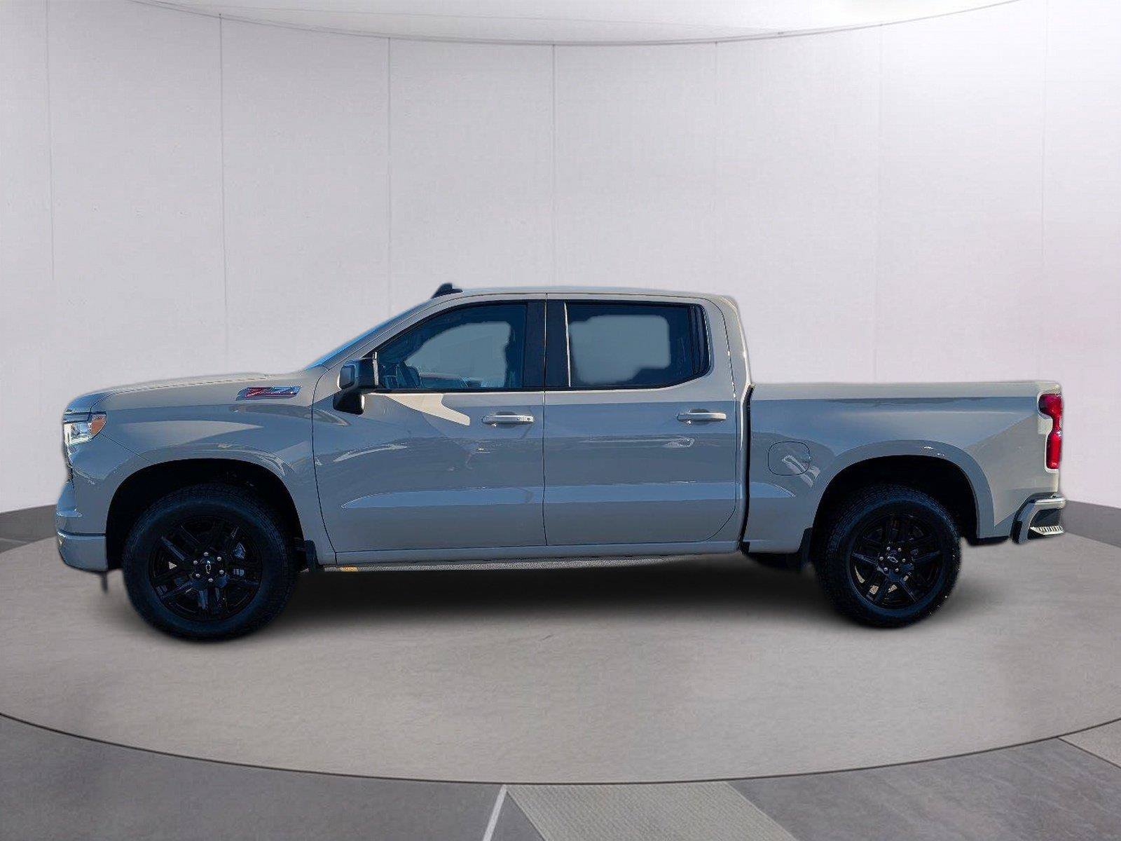New 2026 Chevrolet Silverado 1500 RST AWD/4WD image 2