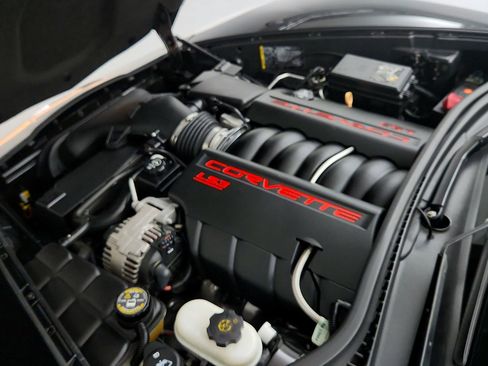 Used 2010 Chevrolet Corvette Grand Sport w/ Preferred Equipment Group RWD image 23