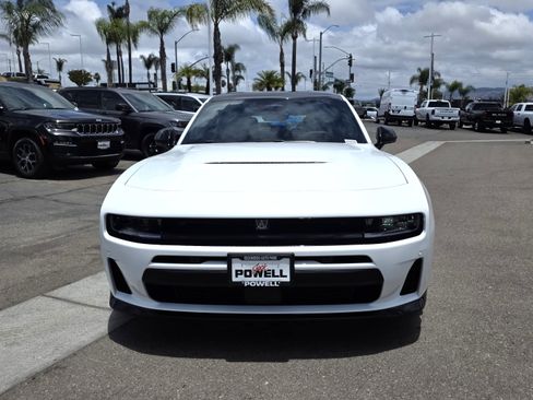 New 2026 Dodge Charger Scat Pack w/ Blacktop Package AWD/4WD image 7