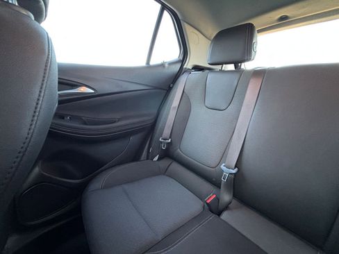 Used 2025 Buick Encore GX Preferred FWD image 38