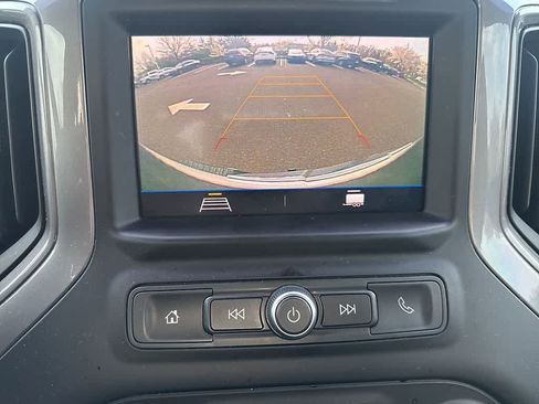 Used 2021 Chevrolet Silverado 1500 Custom image 15