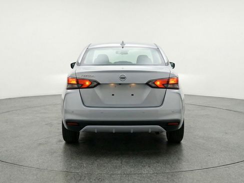 Used 2025 Nissan Versa SV image 7